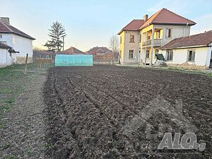 Масивна двуетажна къща, с. Лехчево, обл. Монтана 2 - storey 250 sq. m. built-up area 1300 sq. m. courtyard | Houses / Villas | Lehchevo