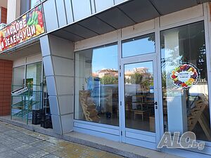 МАГАЗИН- първа линия море, на автобусна спирка, Поморие-новия град Shop Office Medical office Beauty salon Other 61 sq. m. Ground floor | Shops, Offices | новия град Pomorie