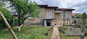 1830-Продава се къща в село ”Топчии”! 1 - storey 59 sq. m. built-up area 750 sq. m. courtyard | Houses / Villas | Topchii