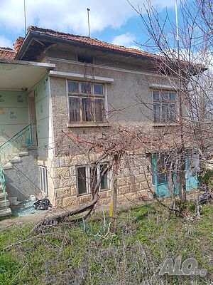 1767-Продава се двуетажна къща с гараж в с. Дряновец! 2 - storey 120 sq. m. built-up area 900 sq. m. courtyard | Houses / Villas | Dryanovets