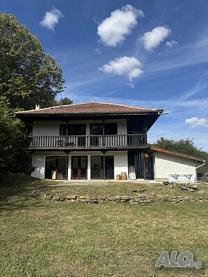 Собственик! Двуетажна къща в с. Читаковци, обл. Габрово 2 - storey 180 sq. m. built-up area 600 sq. m. courtyard | Houses / Villas | Chitakovtsi