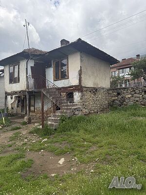 Продавам къща в с. Антон/Софийска област 2 - storey 90 sq. m. built-up area 1050 sq. m. courtyard | Houses / Villas | Софийска област Anton