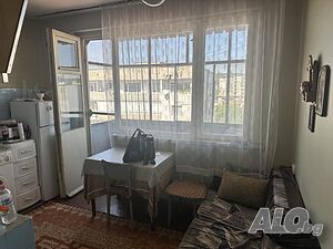 Продава се ТРИСТАЕН апартамен 2-Bedroom 63 sq. m. Brick 1980 y. 6 floor Last floor | Apartments | Center Kardzhali