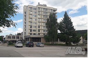 Хотелски комплекс 5100м2, на 20 минути от София Hotel 5100 sq. m. 1 star 160 beds Ready (finished) Large - area formwork/sliding formwork | Hotels, Motels | център Slivnitsa