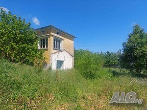 Парцел със стара къща в с. Яворово, Стара Загора 2 - storey 75 sq. m. built-up area 910 sq. m. courtyard | Houses / Villas | Yavorovo