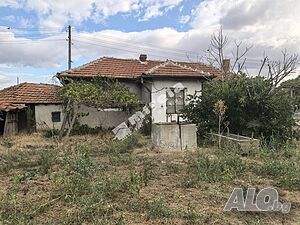 Къща, 50 кв.м, област Ямбол, с. Зимница 1 - storey 50 sq. m. built-up area 960 sq. m. courtyard | Houses / Villas | Zimnitsa
