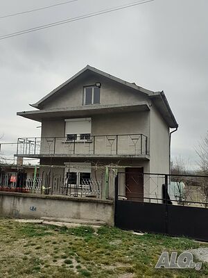 Къща в с. Безмер 2 - storey 120 sq. m. built-up area 800 sq. m. courtyard | Houses / Villas | Bezmer