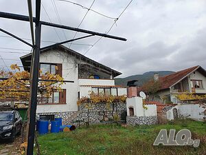 Голяма фамилна къща в Мъглиж 2 - storey 270 sq. m. built-up area 770 sq. m. courtyard | Houses / Villas | Maglizh