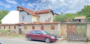 Къща със двор и гараж 2 - storey 160 sq. m. built-up area 560 sq. m. courtyard | Houses / Villas | Попово Popovo