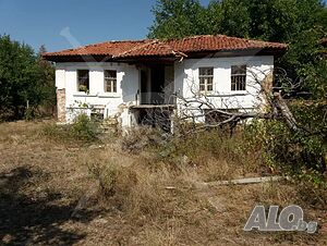 Двуетажна къща - с. Бегово 2 - storey 90 sq. m. built-up area 980 sq. m. courtyard | Houses / Villas | Begovo