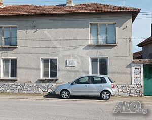 Продава се къща в град Брезово! 2 - storey 60 sq. m. built-up area 970 sq. m. courtyard | Houses / Villas | Brezovo