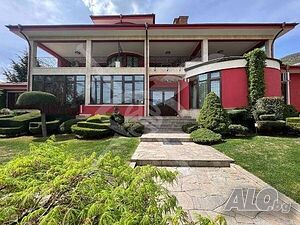 Продава се хотел в Карлово! Hotel 1908 sq. m. Not categorized 20 beds Ready (finished) Brick | Hotels, Motels | Karlovo