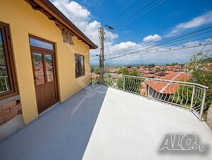 Двуетажна къща в Устина 2 - storey 145 sq. m. built-up area 442 sq. m. courtyard | Houses / Villas | Ustina