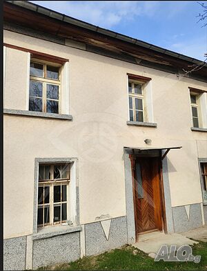 Къща в Златосел 2 - storey 150 sq. m. built-up area 1200 sq. m. courtyard | Houses / Villas | Zlatosel