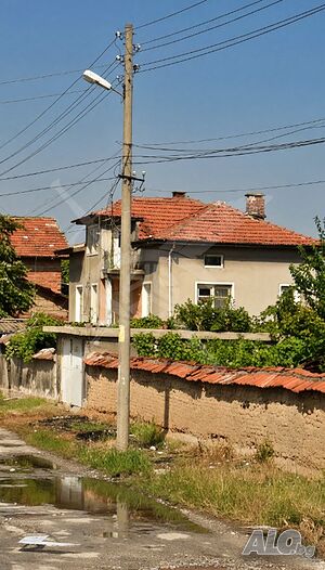 Продава се къща в с. Говедаре! 2 - storey 160 sq. m. built-up area 1500 sq. m. courtyard | Houses / Villas | Govedare