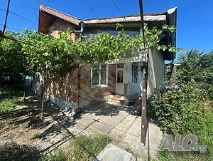 Къща в с. Миролюбово! 2 - storey 103 sq. m. built-up area 520 sq. m. courtyard | Houses / Villas | Mirolyubovo