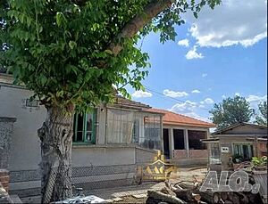 Къща в гр. Болярово 1 - storey 130 sq. m. built-up area 1100 sq. m. courtyard | Houses / Villas | Bolyarovo