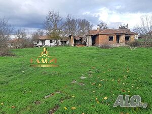 Две къщи с голям двор в село Гранитово 1 - storey 60 sq. m. built-up area 2000 sq. m. courtyard | Houses / Villas | Granitovo