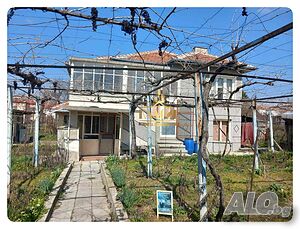 Двуетажна къща в Безмер 2 - storey 137 sq. m. built-up area 970 sq. m. courtyard | Houses / Villas | Bezmer