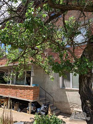Продава къща в село Горна Гращица. 3 - storey 320 sq. m. built-up area 2330 sq. m. courtyard | Houses / Villas | Gorna Grashtitsa