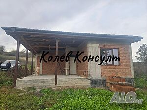 Продавам къща, с. Пъстрогор 1 - storey 140 sq. m. built-up area 1000 sq. m. courtyard | Houses / Villas | Pastrogor