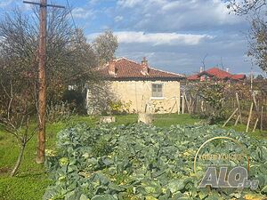 Продавам къща, с. Бяла река 1 - storey 60 sq. m. built-up area 4000 sq. m. courtyard | Houses / Villas | Byala reka