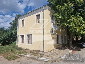 Двуетажна къща в с. Мелница 2 - storey 160 sq. m. built-up area 500 sq. m. courtyard | Houses / Villas | Melnitsa