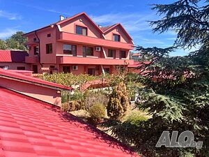 Имение на 5 мин. От град Хасково 4 - storey or larger 2500 sq. m. built-up area 3000 sq. m. courtyard | Houses / Villas | Stamboliyski