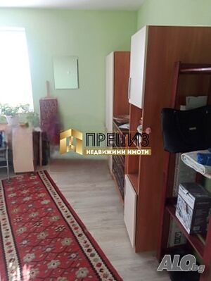 Продажба Къща гр. Шумен - с. Дибич 1 - storey 60 sq. m. built-up area 1270 sq. m. courtyard | Houses / Villas | Dibich