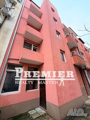 Хотел за продажба в Стария град на Поморие, 100м до морето Hotel 430 sq. m. Not categorized 5 beds Under construction Brick | Hotels, Motels | Pomorie