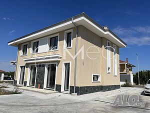 Нова двуетажна къща в местност Лахана на метри от плажа 2 - storey 250 sq. m. built-up area 594 sq. m. courtyard | Houses / Villas | Sarafovo Burgas