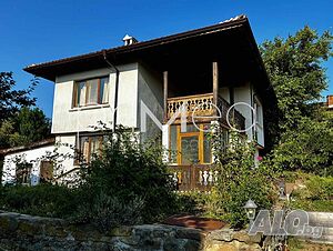 Готова за нанасяне къща в с. Драчево с двор 1665 кв.м.! 2 - storey 177 sq. m. built-up area 1665 sq. m. courtyard | Houses / Villas | Drachevo