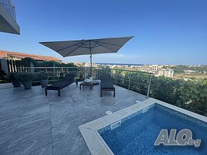 Триетажна самостоятелна къща с гледка море и собствен басейн в Созопол. Ексклузивно! 3 - storey 341 sq. m. built-up area 402 sq. m. courtyard | Houses / Villas | Sozopol