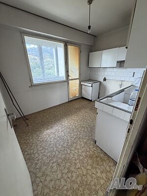 Тристаен апартамент в саниран блок, добра локация, непоследен етаж 2-Bedroom 79 sq. m. Panel 1990 y. Not last | Apartments | Sini Kamani Sliven
