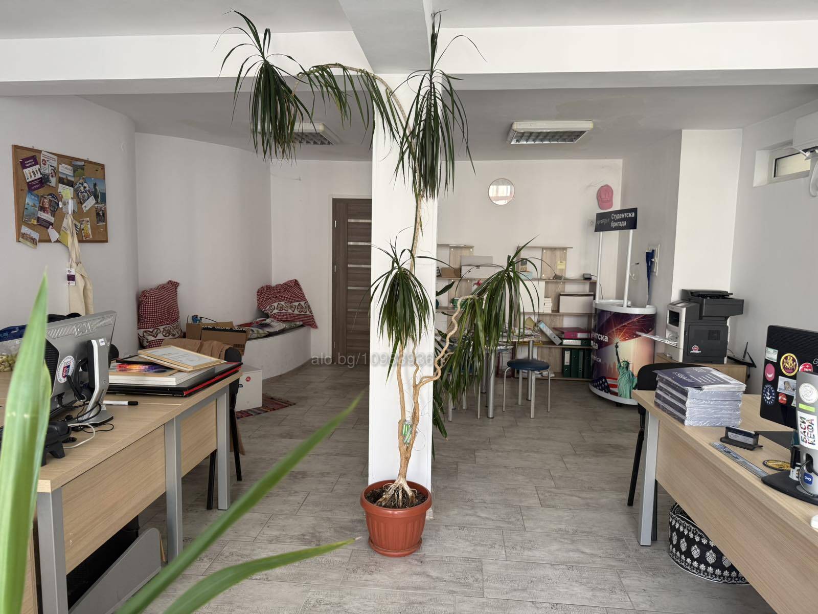 Renting an office on a main street in Burgas | Reaestates.bg