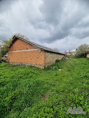 Овчарник, Обор, Селскостопанска постройка със стая в с. Манолич Farm 240 sq. m. | Warehouses, industrial and agricultural properties  | Manolich