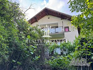 Продава КЪЩА - с. Кошарево, обл. Перник 3 - storey 168 sq. m. built-up area 554 sq. m. courtyard | Houses / Villas | Kosharevo