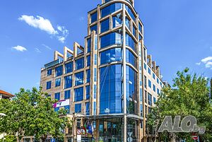 Офис пространство с отворен план за 10 души в Regus City West Office 110 sq. m. Second Floor | Shops, Offices | Center Sofia