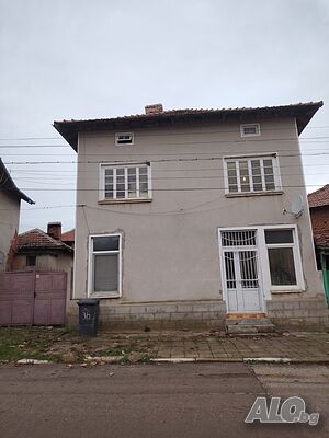 Къща в близост до Ловеч и Плевен! 2 - storey 203 sq. m. built-up area 1409 sq. m. courtyard | Houses / Villas | Nikolaevo