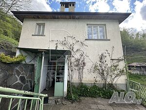 230 кв.м РЗП 500 кв.м двор 230 sq. m. built-up area 500 sq. m. courtyard | Houses / Villas | Dzhurkovo