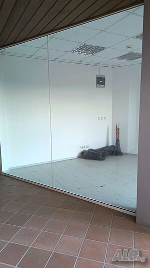 под наем магазин/офис Shop Office Medical office Other 13 sq. m. Second Floor | Shops, Offices | Дамбата Balchik