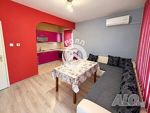 Роял имоти продава етаж от къща с гараж в град Асеновград House Floor 114 sq. m. built-up area 327 sq. m. courtyard | Houses / Villas | Asenovgrad