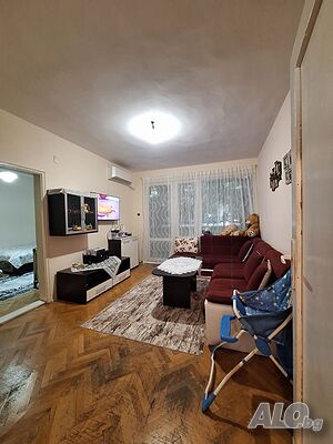 Четиристаен апартамент с осигурено паркомясто Large 80 sq. m. Brick 1980 y. 1 floor First residential floor | Apartments | Tsentar Stara Zagora