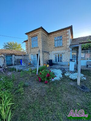 От Собственик, къща в с. Невша 2 - storey 150 sq. m. built-up area 1600 sq. m. courtyard | Houses / Villas | Nevsha