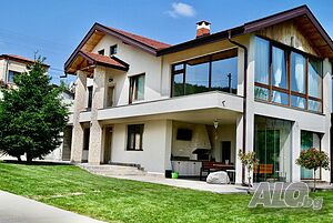 Къща Малка Верея 2 - storey 240 sq. m. built-up area 1000 sq. m. courtyard | Houses / Villas | Malka Vereya
