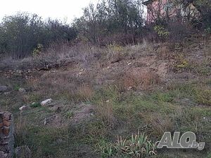 Продавам парцел Sale 880 sq. m. Regulated (RLE) With electricity Water pipe | Land for development, Investment projects | кв.”Христо Ботев ” Bobov dol