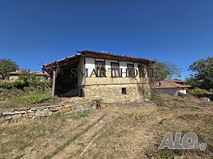 Стара къща 2 - storey 100 sq. m. built-up area 800 sq. m. courtyard | Houses / Villas | Dragizhevo