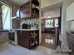 Етаж от къща House Floor 82 sq. m. built-up area 252 sq. m. courtyard | Houses / Villas | Debelets