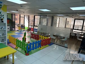 Детски кът / детски център Детски кът 110 sq. m. With equipment  Open year round | Restaurants | Center Dobrich