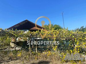 Вила с двор Добрева чешма 1 - storey 160 sq. m. built-up area | Houses / Villas | Dobreba cheshma (locality)
